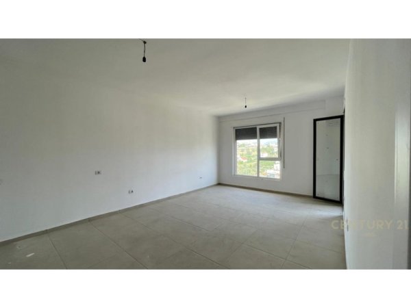 Tirane, shitet apartament 2+1 Kati 6, 87 m² 105.000 € (Paskuqan)