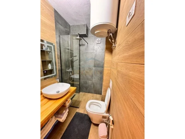 Durres, shitet apartament 2+1 Kati 3, 70 m² 105.000 € 