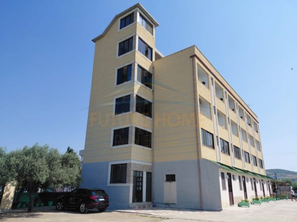 Spille, shitet hotel , 1.478 m² 1.000.000 € (Spille)