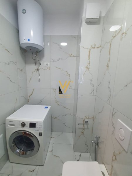 Tirane, jepet me qera apartament 1+1+Ballkon Kati 3, 60 m² 600 € (KODRA E DIELLIT)