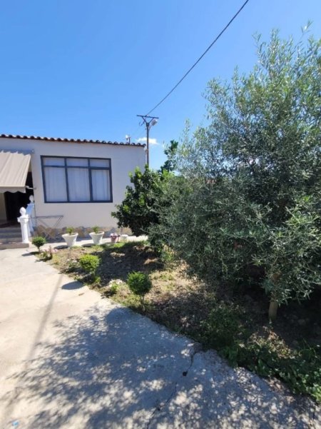 Kavaje, shitet shtepi 1+1+Aneks+Ballkon Kati 1, 300 m² 75.000 € (Kavaje)