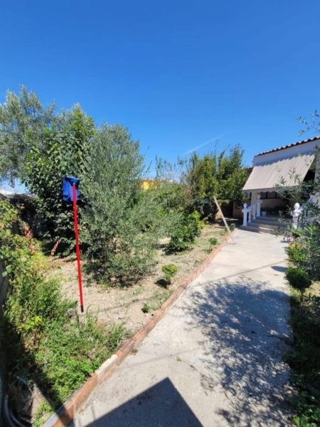 Kavaje, shitet shtepi 1+1+Aneks+Ballkon Kati 1, 300 m² 75.000 € (Kavaje)