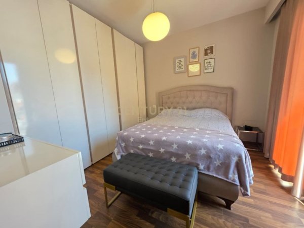 Tirane, jepet me qera apartament 1+1 Kati 4, 62 m² 179.000 € (Ish - Parku)