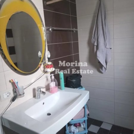 Tirane, jepet me qera apartament 1+1 Kati 1, 80 m² 350 € (Senatorium)