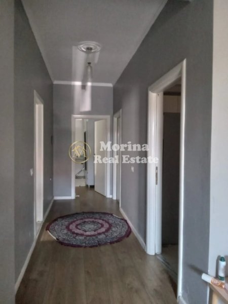 Tirane, jepet me qera apartament 1+1 Kati 1, 80 m² 350 € (Senatorium)