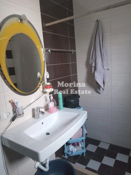 Tirane, jepet me qera apartament 1+1 Kati 1, 80 m² 350 € (Senatorium)