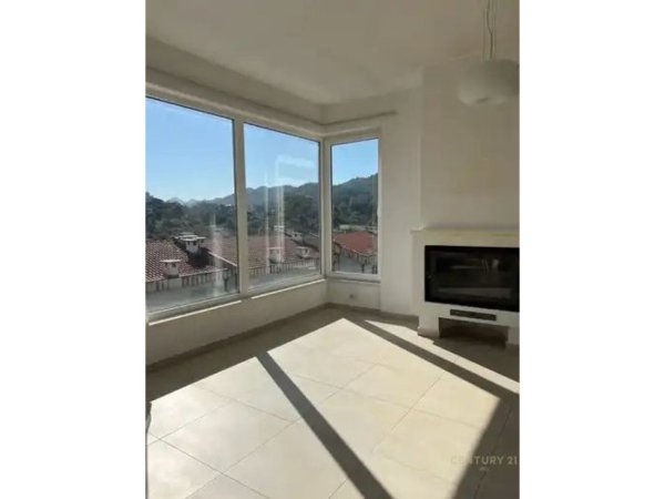 Tirane, jepet me qera Vile 2 Katshe Kati 0, 491 m² 4.500 € (Kodra e Diellit 1)