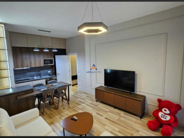 Tirane, jepet me qera apartament 1+1+Ballkon Kati 5, 65 m² 750 € (KOMPLEKSI SQUARE 21)