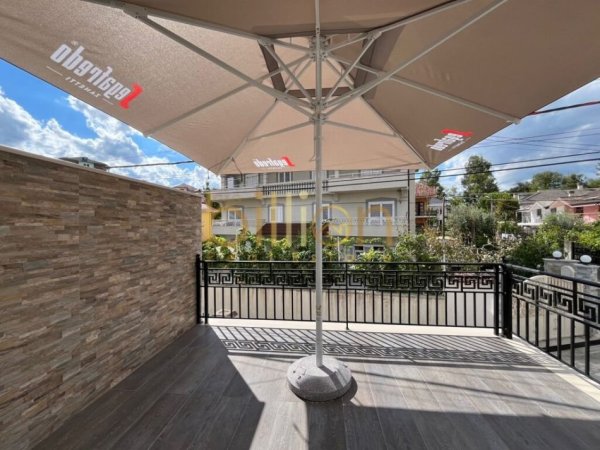 Tirane, jepet me qera apartament 2+1+Ballkon , 90 m² 600 €