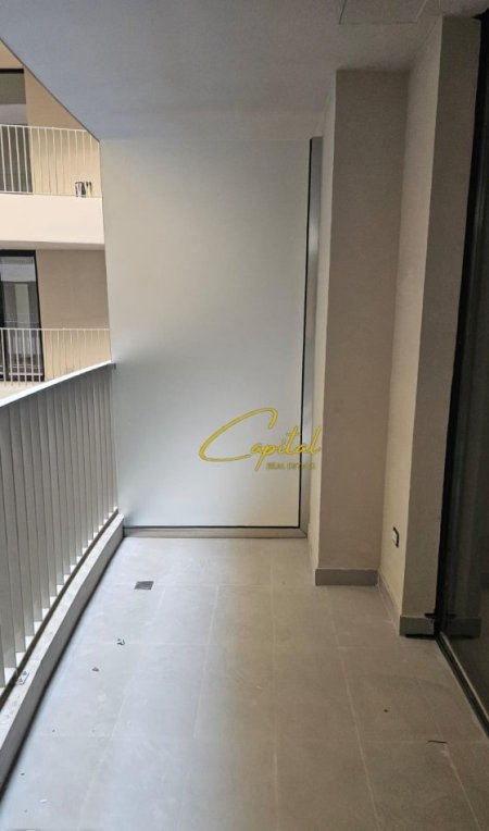 Tirane, jepet me qera zyre Kati 3, 152 m² 1.000 € (REZIDENCA MINE PEZA)