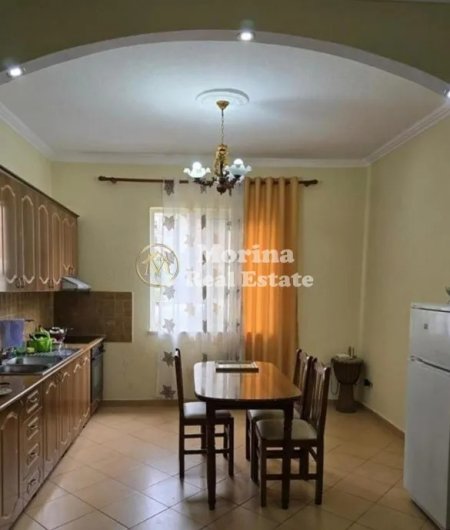 Tirane, jepet me qera apartament 1+1 Kati 1, 60 m² 400 € (Allias)