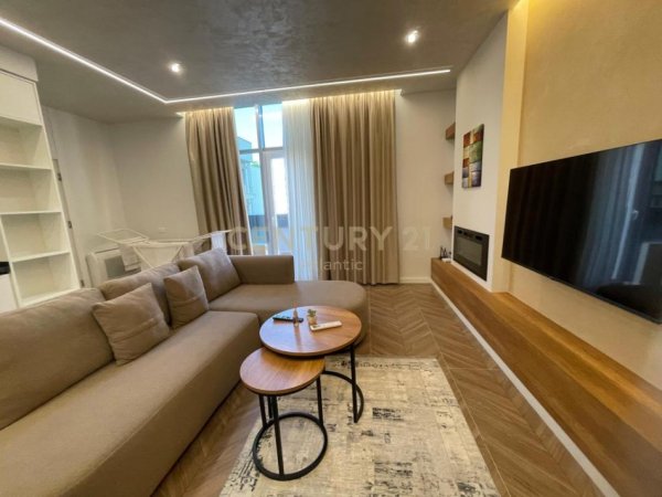 Durres, shitet apartament 2+1+Ballkon Kati 5, 131 m² 260.000 € (Vollga , Durres)