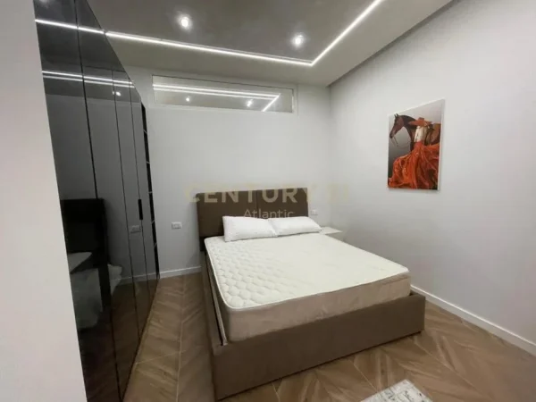 Durres, shitet apartament 2+1+Ballkon Kati 5, 131 m² 260.000 € (Vollga , Durres)