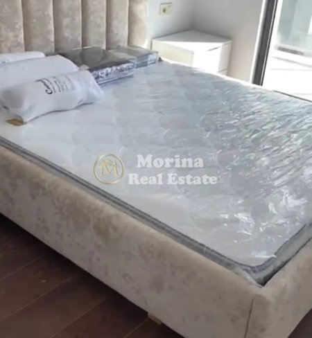 Tirane, jepet me qera apartament 1+1+Ballkon Kati 2, 60 m² 700 € (Sheshi Skenderbej)