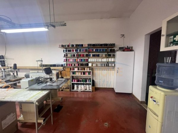 Tirane, shitet ambjent biznesi Kati 0, 591 m² 360.000 € 