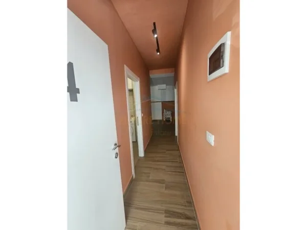 Durres, shitet apartament 2+1 Kati 0, 190 m² 105.000 € 