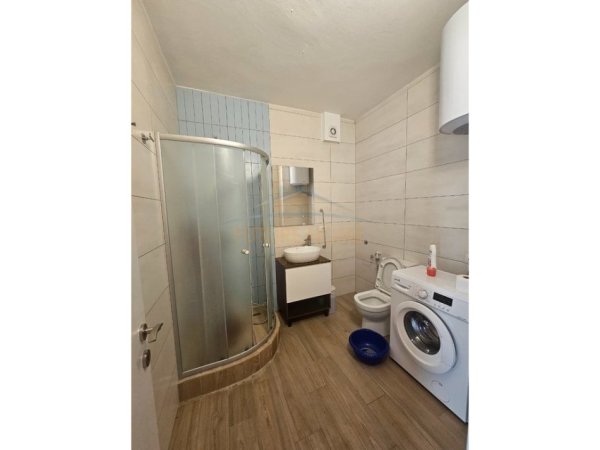 Durres, shitet apartament 2+1 Kati 0, 190 m² 105.000 € 