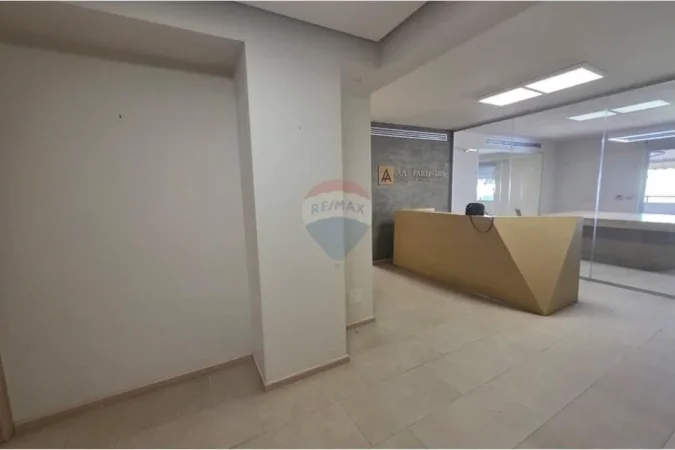 Tirane, shitet zyre , 276 m² 869.000 € 