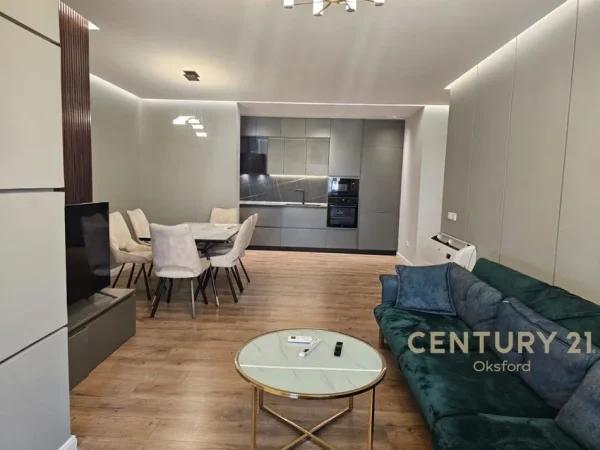 Tirane, shitet apartament 3+1 Kati 5, 117 m² 281.000 € (Don Bosko)