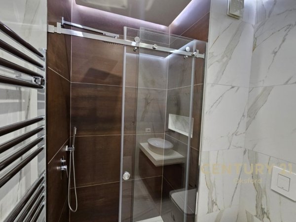 Tirane, shitet apartament 3+1 Kati 5, 117 m² 281.000 € (Don Bosko)