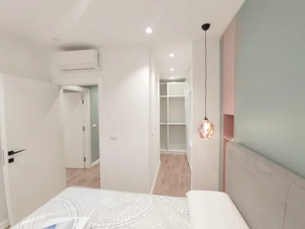 Tirane, jepet me qera apartament 2+1 Kati 1, 80 m² 750 € (Rruga Peti ,Liqeni i Thate)