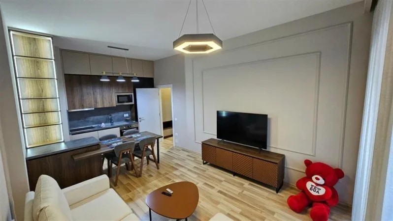 Super Apartament 1+1 me qera tek Square 21/ Rruga e Kavajes