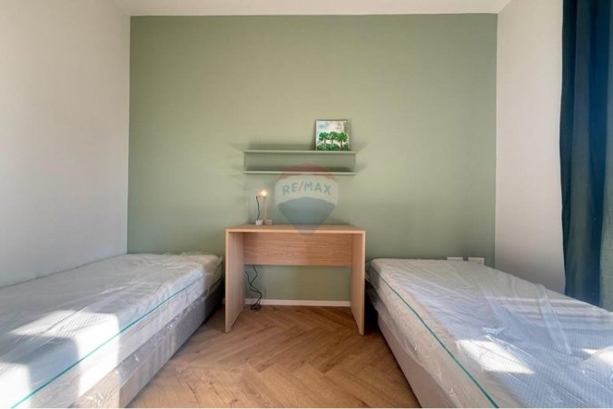 Tirane, jepet me qera 2+1+Ballkon , 800 € 