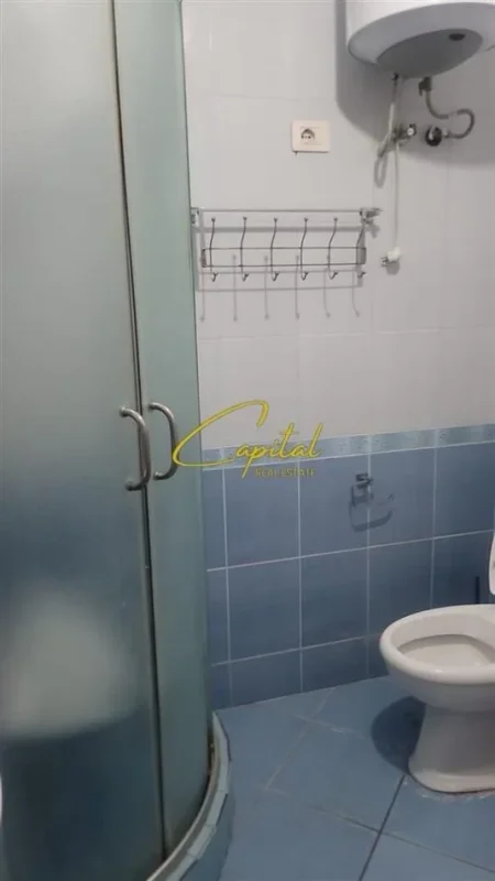 Tirane, jepet me qera apartament 2+1 Kati 3, 100 m² 450 € (ASTIR)