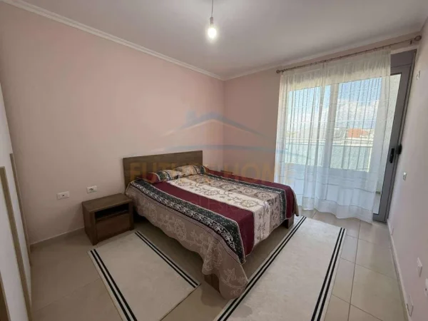 Tirane, jepet me qera apartament 2+1 Kati 1, 100 m² 480 € (Prane Ardenos , Rruga Industriale)