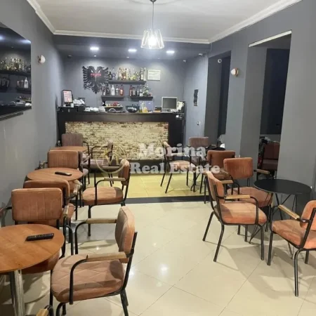 Tirane, shitet ambjent biznesi Kati 0, 90 m² 150.000 € (Shkoze)