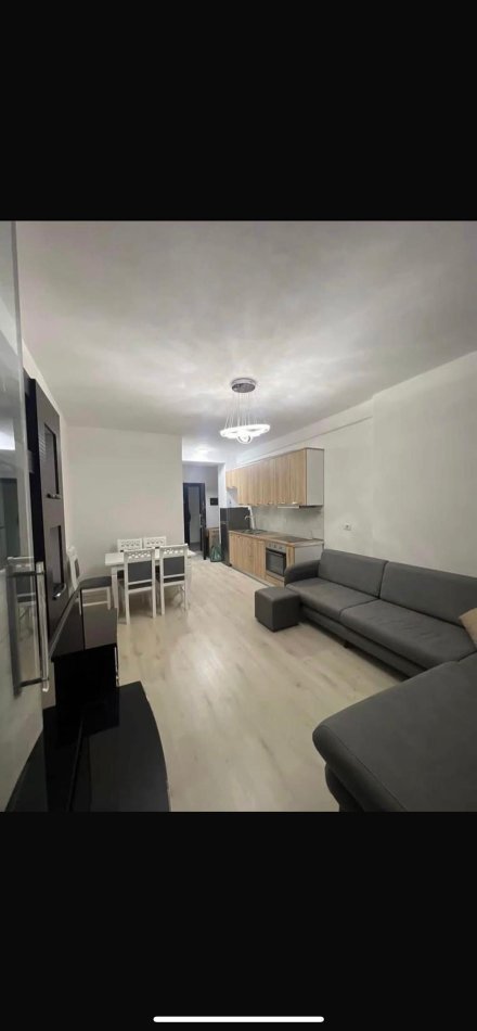 Tirane, jepet me qera apartament 1+1 Kati 5, 450 € 