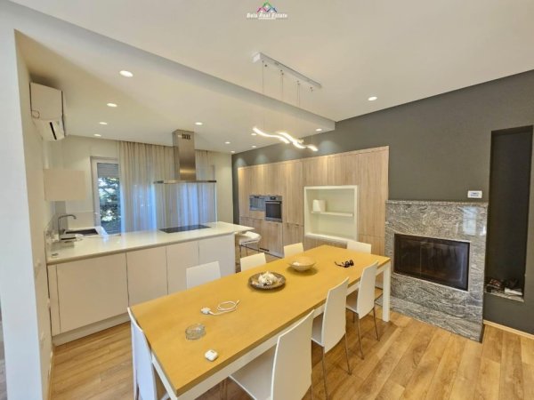 Tirane, jepet me qera Vile 4+1 Kati 3, 460 m² 3.500 € (kompleksi White Houses)