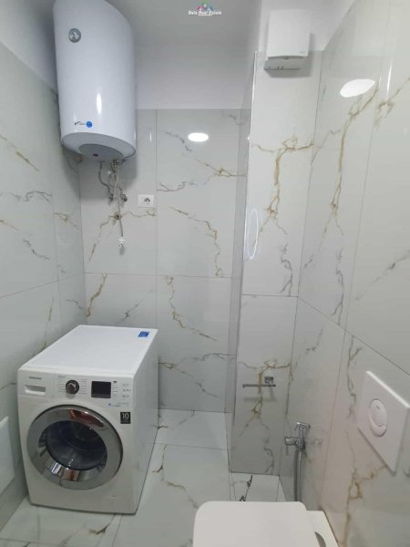 Tirane, jepet me qera apartament 1+1+Ballkon Kati 3, 60 m² 600 € (kodra e diellit)