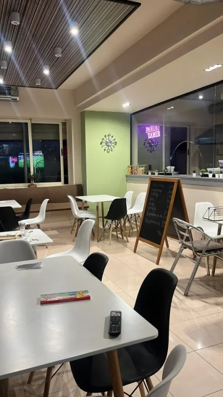 Tirane, jepet me qera ambjent biznesi Kati 1, 90 m² 10.000 € 