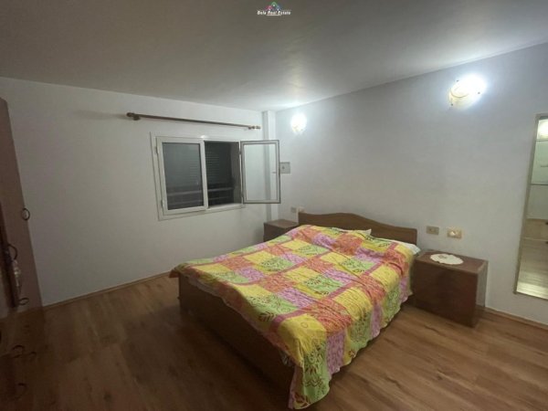 Tirane, jepet me qera Vile 2+1 Kati 2, 106 m² 400 € (5 maji)