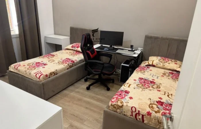 Tirane, jepet me qera apartament 1+1 Kati 5, 60 m² 600 € (FERIT XHAJKO)