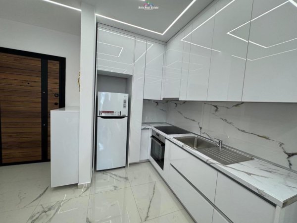 Apartament Me Qera 1+1 Tek Kopeshti Botanik (ID B210640) Tirane