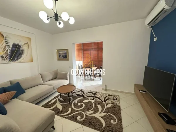 Tirane, jepet me qera apartament 1+1 Kati 3, 60 m² 550 € (rruga rrapo herkali)