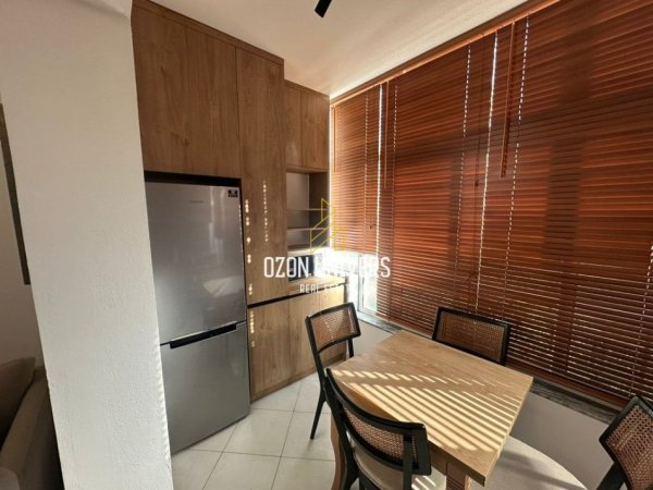 Tirane, jepet me qera apartament 1+1 Kati 3, 60 m² 600 € (rruga rrapo herkali)