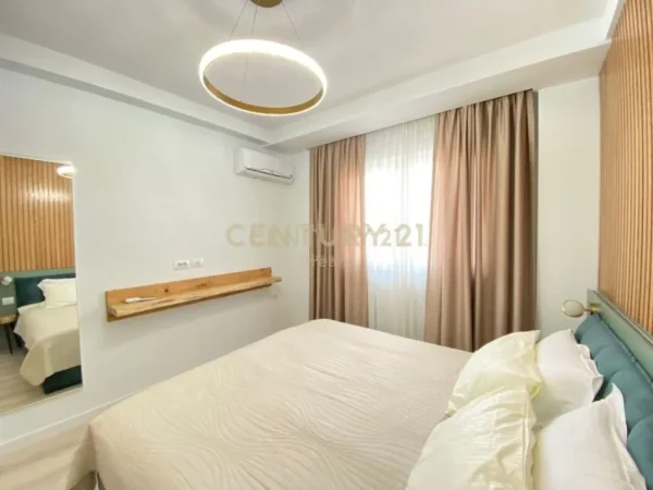 Tirane, jepet me qera apartament 1+1+Ballkon Kati 6, 60 m² 600 € (VASIL SHANTO)