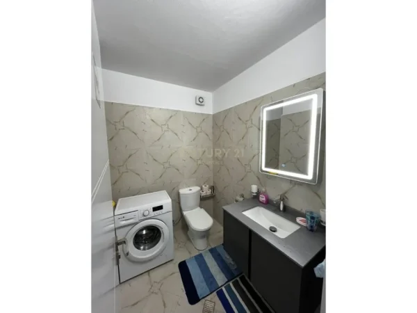 Durres, shitet apartament 3+1+Ballkon Kati 13, 118 m² 320.000 € (Vollga,Durres)