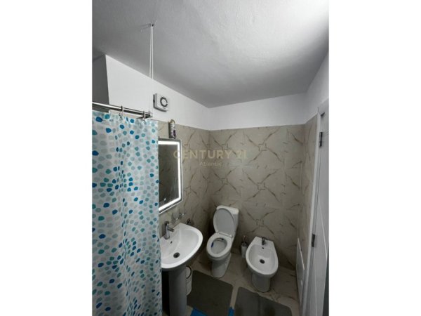Durres, shitet apartament 3+1+Ballkon Kati 13, 118 m² 320.000 € (Vollga,Durres)