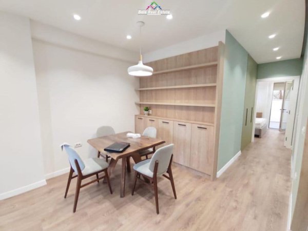 Tirane, jepet me qera apartament 2+1+Ballkon Kati 1, 80 m² 750 € (rruga peti)