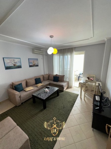 Durres, shes apartament 1+1+Ballkon , 108.800 € (shkembi kavajes 0692039456)