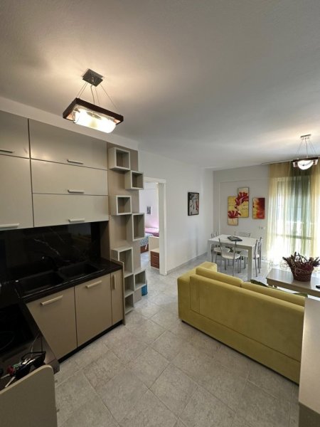 Durres, shes apartament 1+1+Ballkon Kati 2, 59 m² 120.000 € (iliria)