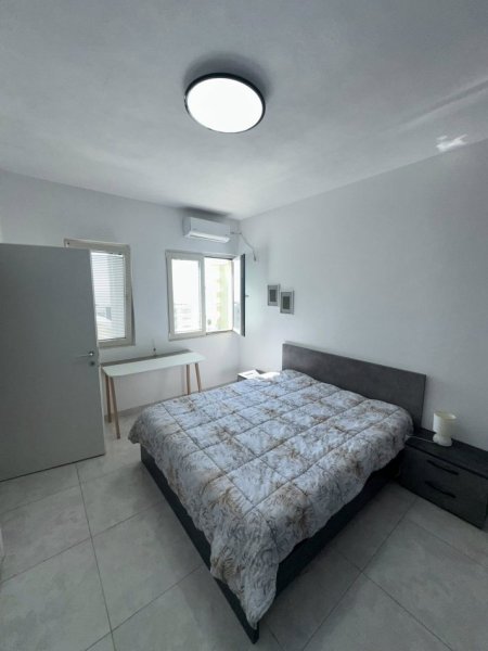 Durres, shes apartament , (Shitet Apartament 1+1 + Ballkon Pamje Deti Rrota kuqe ,Plazh • 125.000€ +355 069 20 39 456 • 61.6 ㎡ Bruto • Total Mobiluar • Kati 9 banim pallat i ri me ashensor dhe administrim te rregullt (jo i fundit...