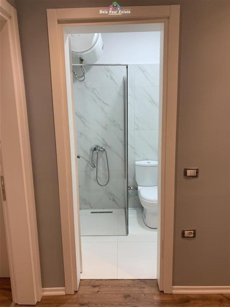 Tirane, jepet me qera apartament 2+1 Kati 3, 70 m² 700 € (don bosko)