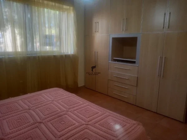 Tirane, jepet me qera apartament 2+1 Kati 2, 80 m² 650 € (21 DHJETORI)