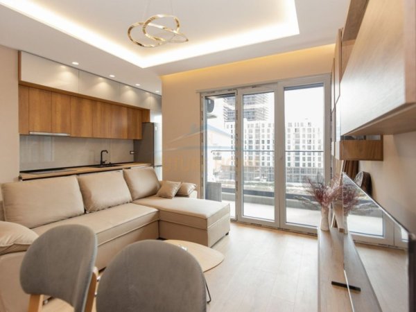 Tirane, jepet me qera apartament 1+1+Ballkon Kati 6, 57 m² 650 € (Rruga Jordan Misja)