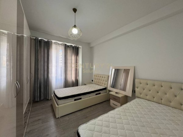 Tirane, jepet me qera apartament 2+1 Kati 4, 103 m² 620 € (Rruga Teodor Keko)
